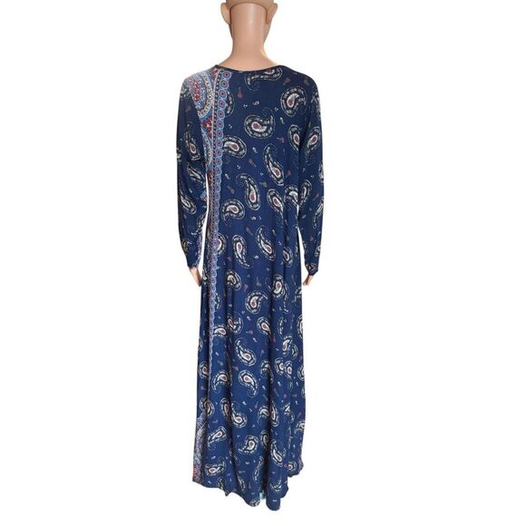 Zora Navy Paisley Print Boho Maxi Dress - Picture 5 of 6